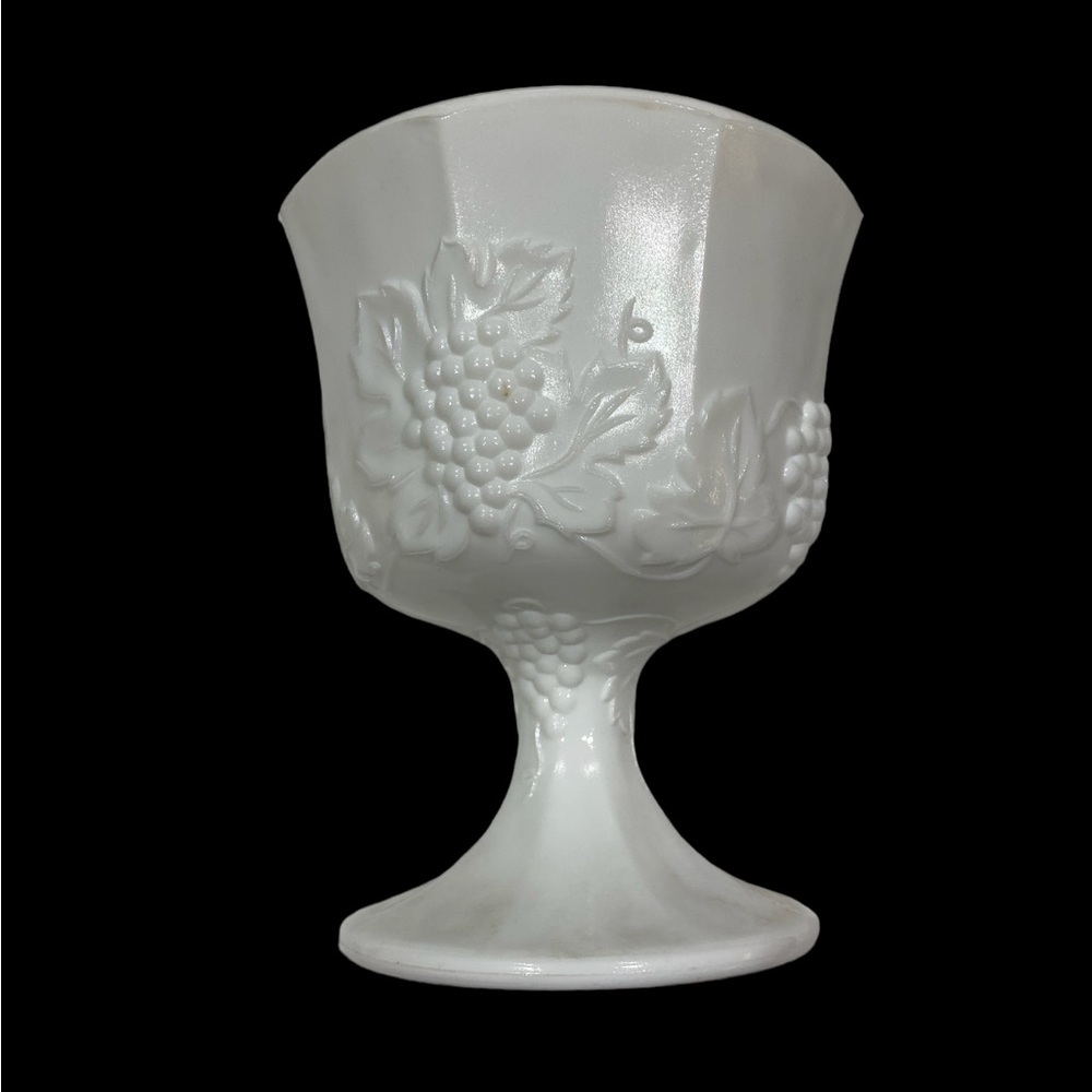 Vintage Indiana Glass White Milk Glass Harvest Grape Goblet Pedestal Bowl